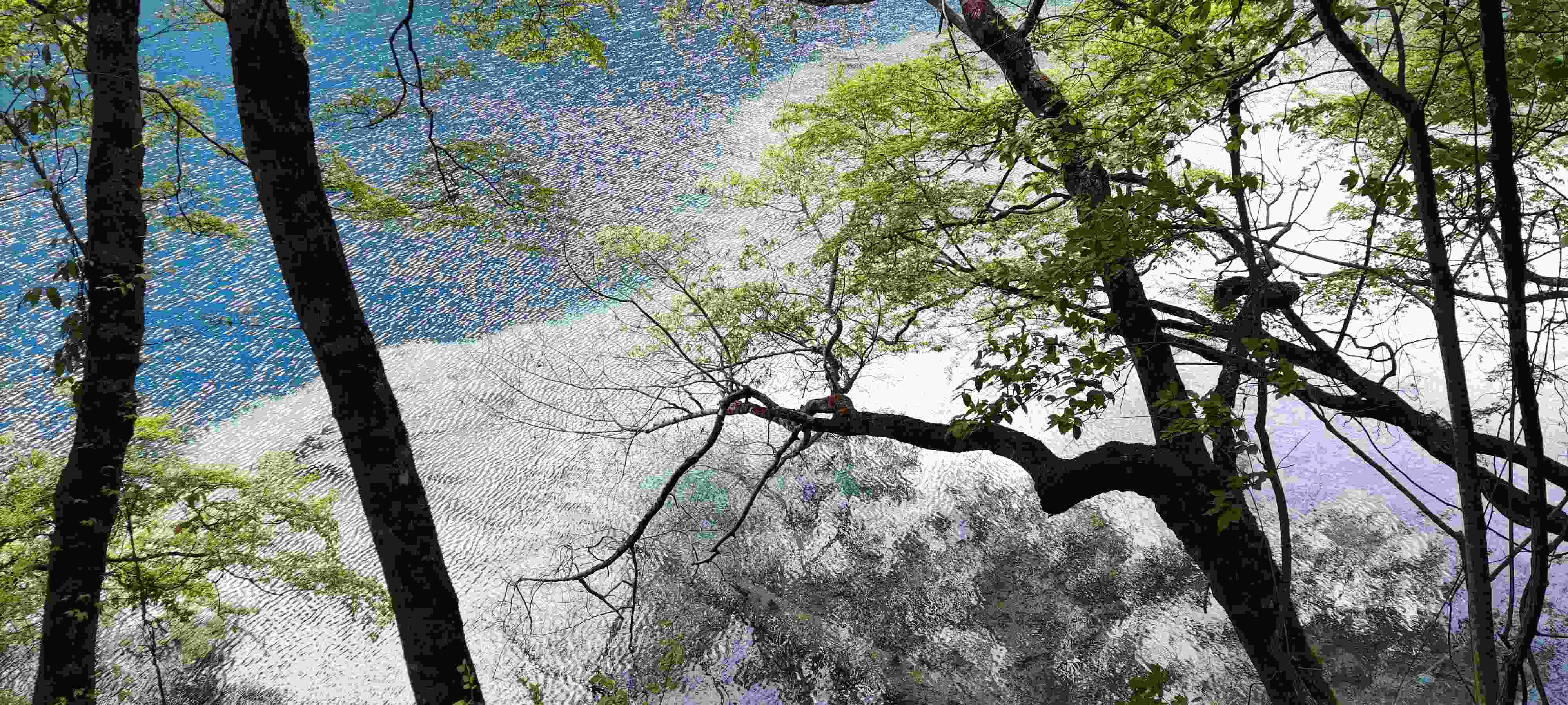 火花海-湖水颜色~
